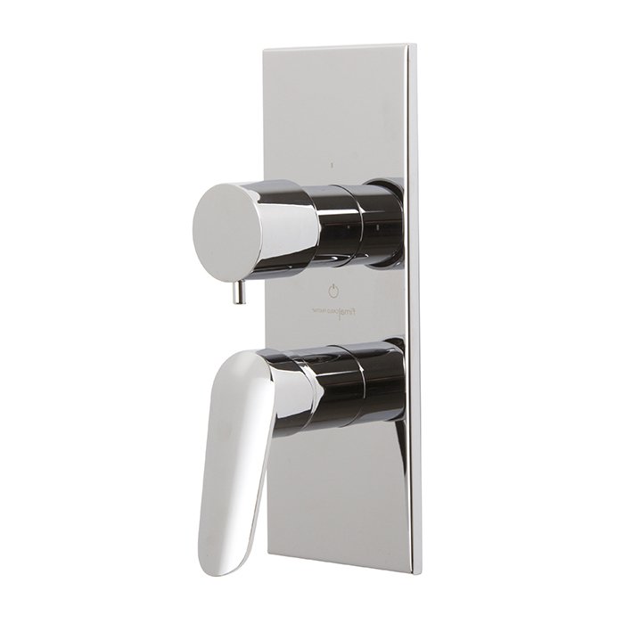 Built-in mixer with 2/3 outlets diverter