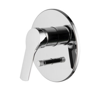 Single lever bath and shower mixer for
concealed installation with 2 outlets diverter