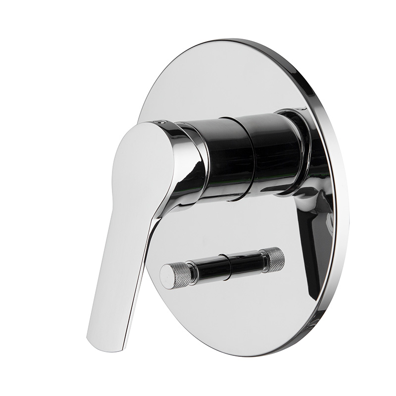 Single lever bath and shower mixer for
concealed installation with 2 outlets diverter