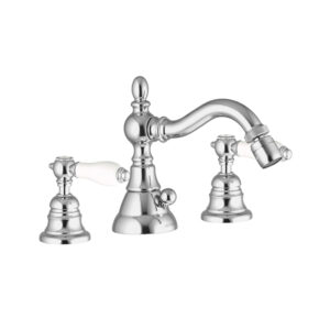 Three-holes bidet mixer with swivel spout