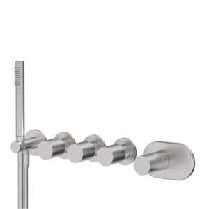Built-in single lever bath/shower mixer with three outlets